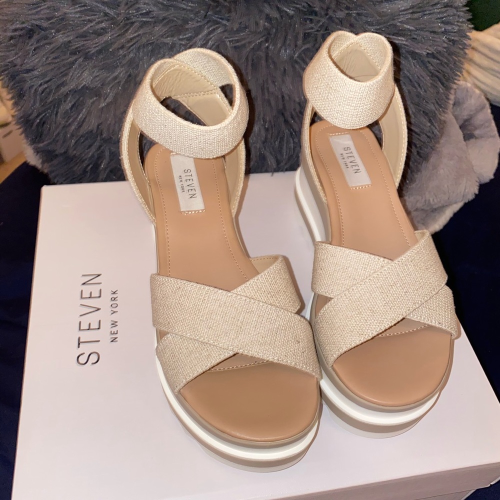 Platform Sandals!